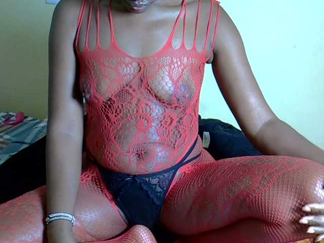 Curvy-goddessa's BongaCams show and profile