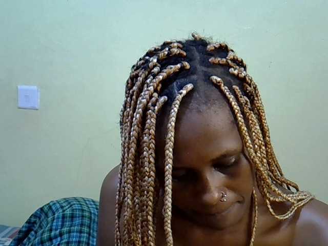 Curvy-goddessa webcam