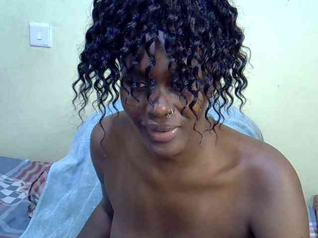 Curvy-goddessa webcam