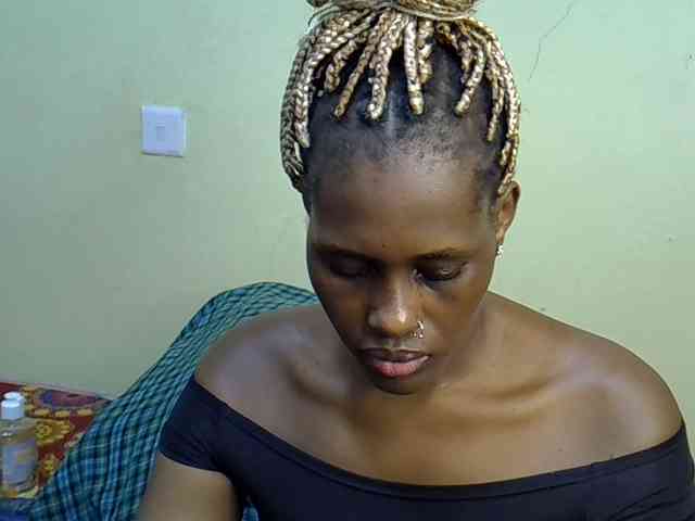 Curvy-goddessa webcam