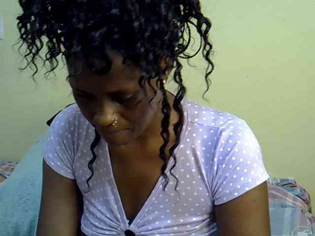 Curvy-goddessa Curvy-goddessa