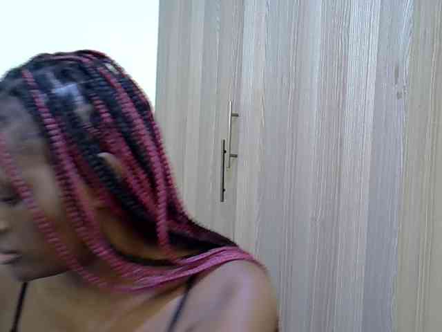 Curvy-goddessa webcam