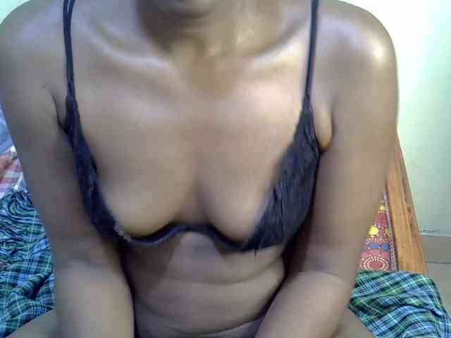 Curvy-goddessa webcam