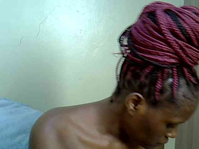 Curvy-goddessa webcam