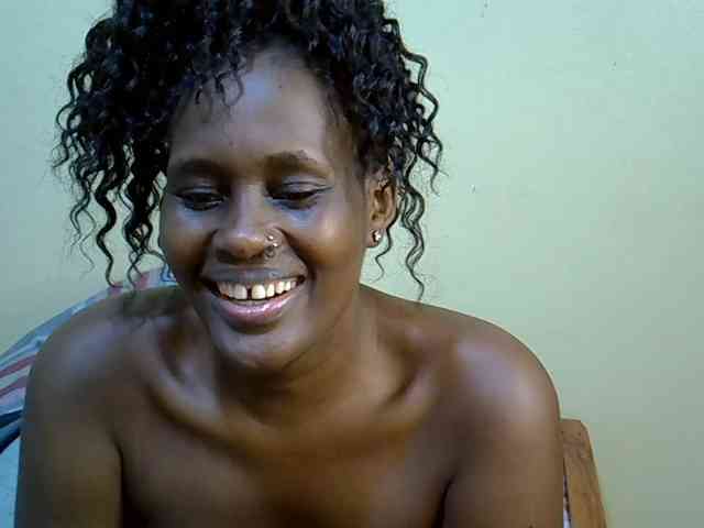 Curvy-goddessa