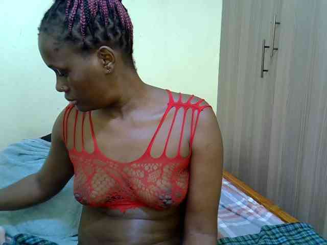 Curvy-goddessa webcam