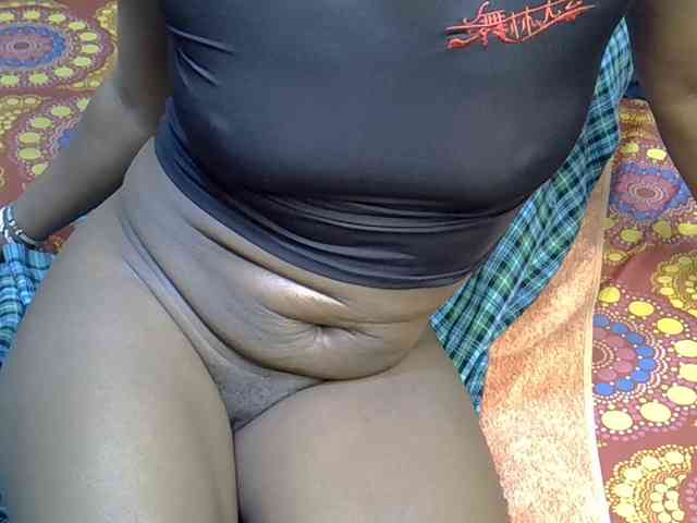 Curvy-goddessa webcam