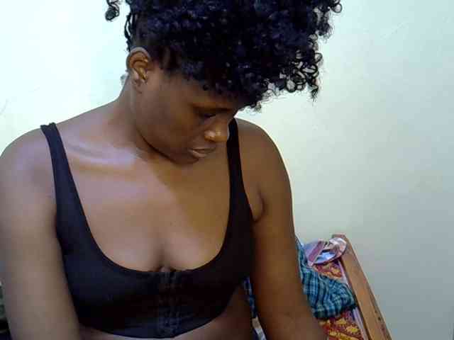 Curvy-goddessa