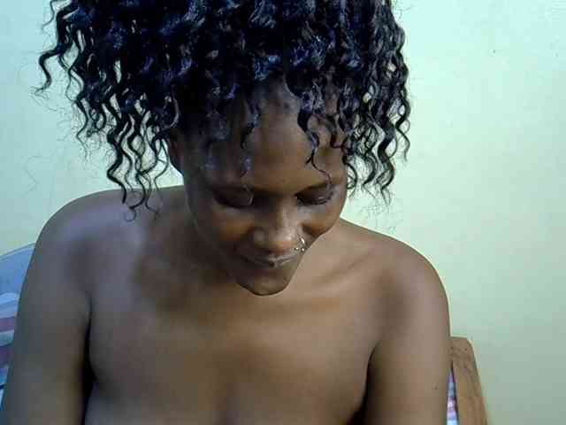 Curvy-goddessa webcam