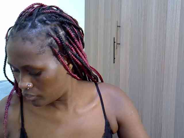 Curvy-goddessa webcam