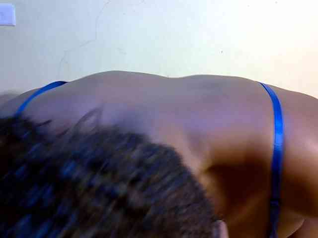 Curvy-goddessa Curvy-goddessa