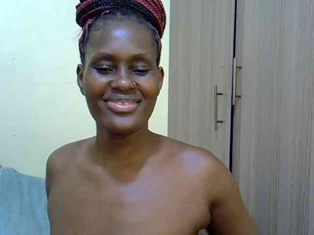 Curvy-goddessa webcam