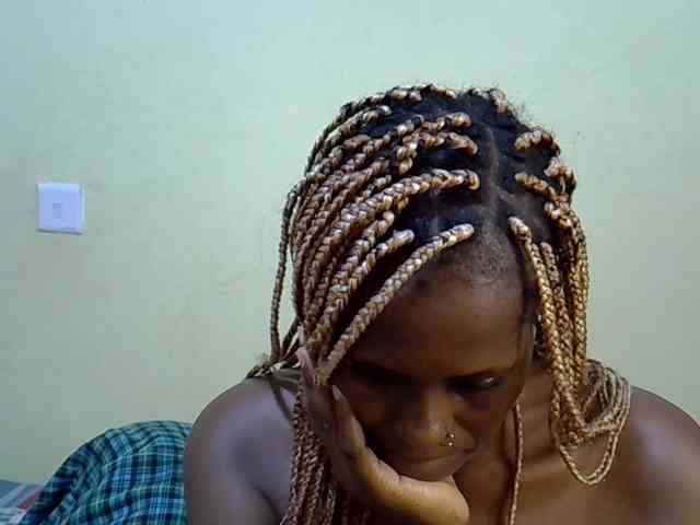 Curvy-goddessa webcam