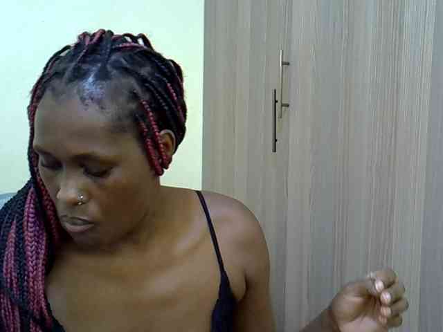 Curvy-goddessa webcam