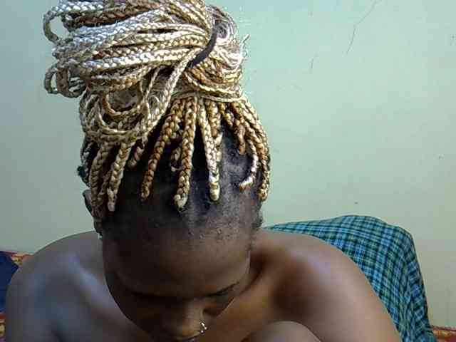 Curvy-goddessa webcam