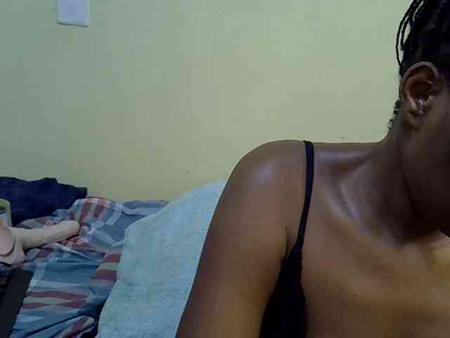 Curvy-goddessa webcam