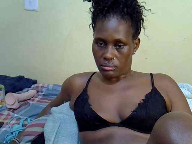 Curvy-goddessa webcam