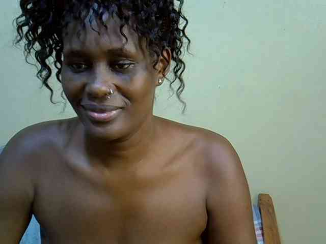 Curvy-goddessa webcam