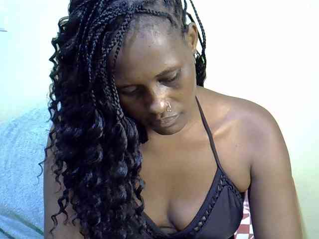 Curvy-goddessa