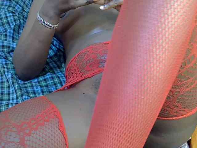 Curvy-goddessa