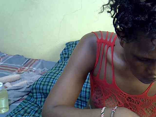 Curvy-goddessa webcam