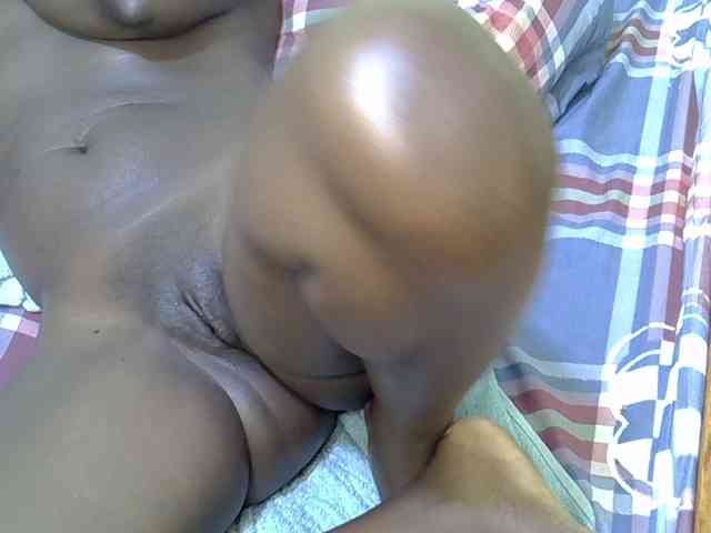 Curvy-goddessa webcam