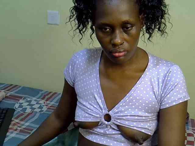 Curvy-goddessa webcam
