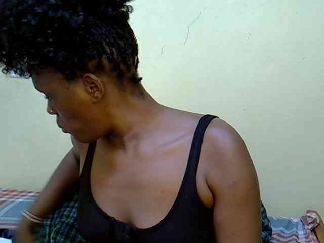 Curvy-goddessa webcam