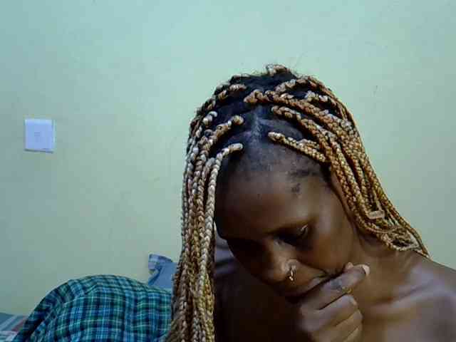 Curvy-goddessa webcam