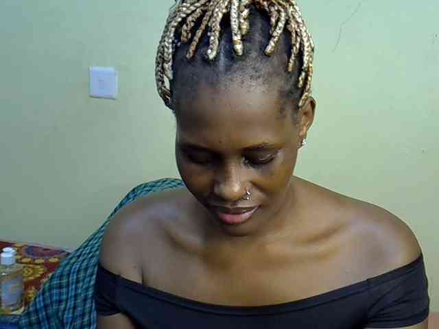 Curvy-goddessa webcam