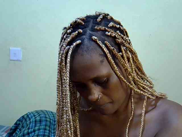 Curvy-goddessa webcam