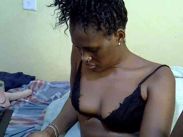 Curvy-goddessa webcam
