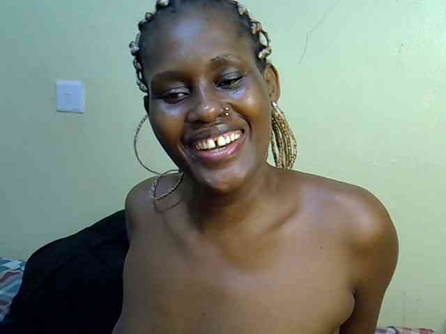 Curvy-goddessa webcam