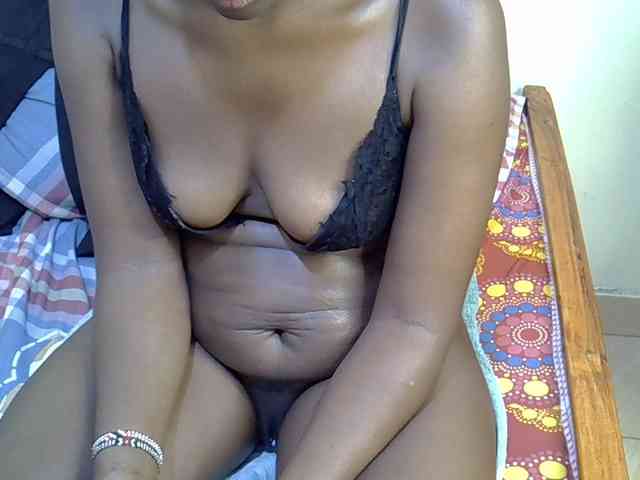 Curvy-goddessa webcam