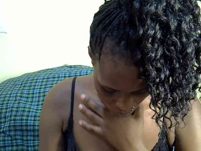 Curvy-goddessa webcam