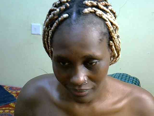 Curvy-goddessa webcam