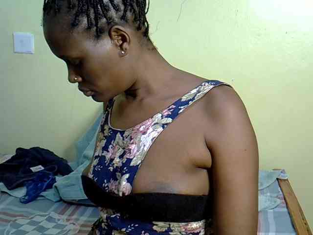 Curvy-goddessa webcam