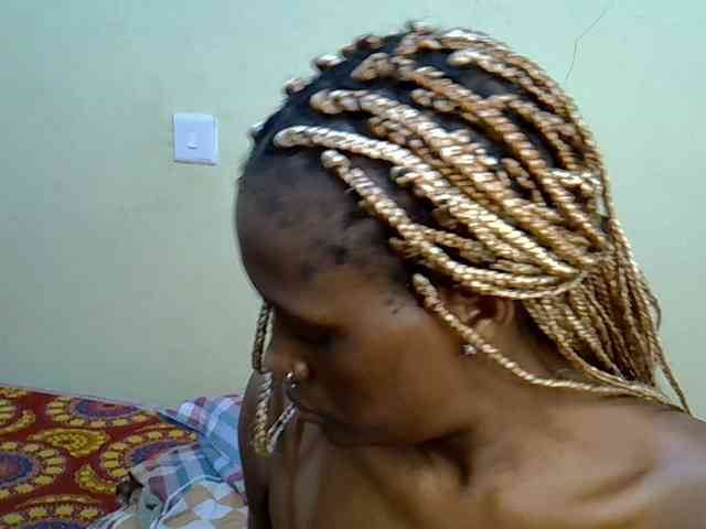 Curvy-goddessa webcam