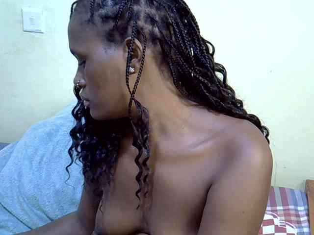 Curvy-goddessa webcam