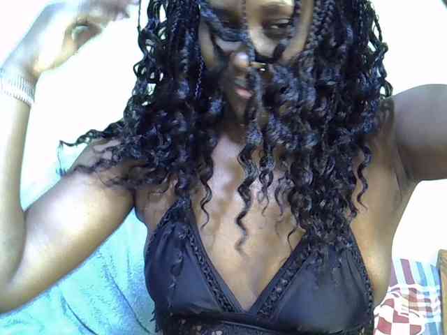 Curvy-goddessa webcam