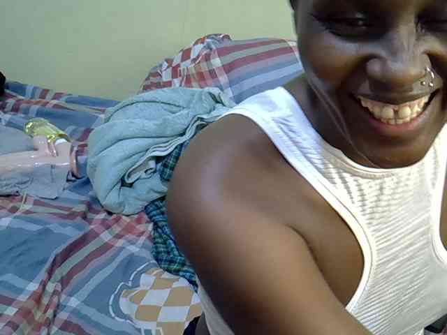 Curvy-goddessa webcam