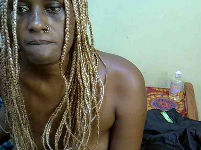 Curvy-goddessa webcam