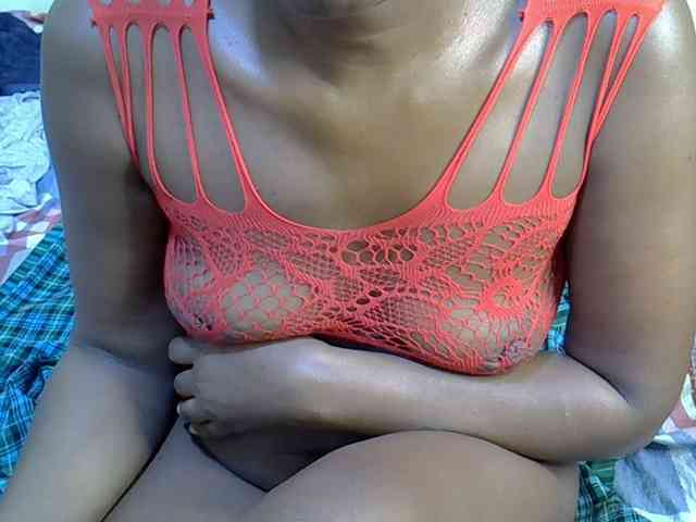 Curvy-goddessa webcam