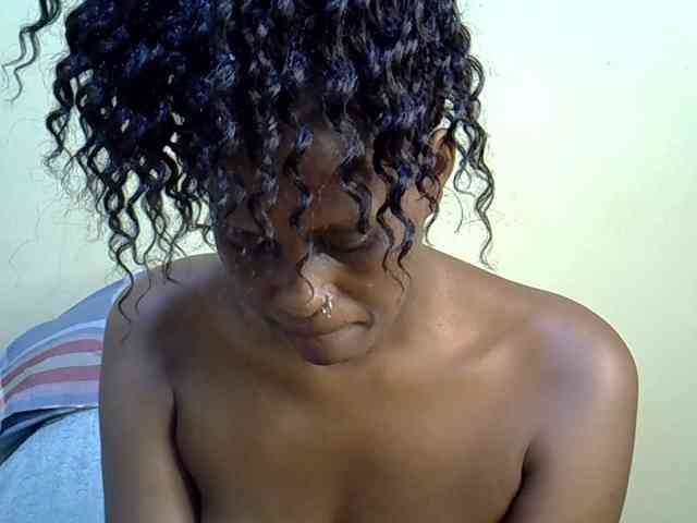 Curvy-goddessa webcam