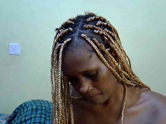 Curvy-goddessa webcam