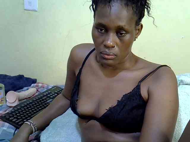 Curvy-goddessa webcam