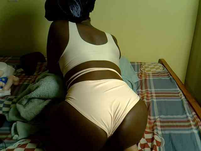 Curvy-goddessa