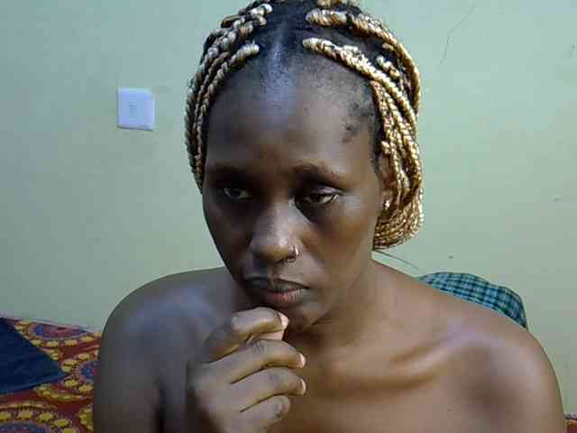 Curvy-goddessa webcam