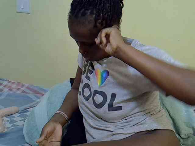 Curvy-goddessa webcam