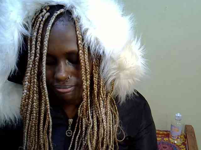 Curvy-goddessa webcam